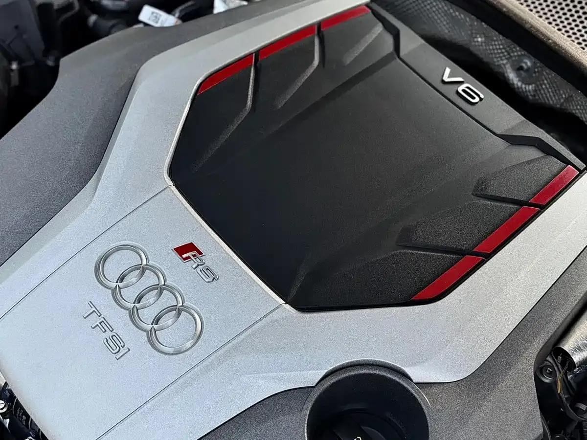 2024 Audi RS 4 RS4 Avant Ultimate Edition — миниатюра 15