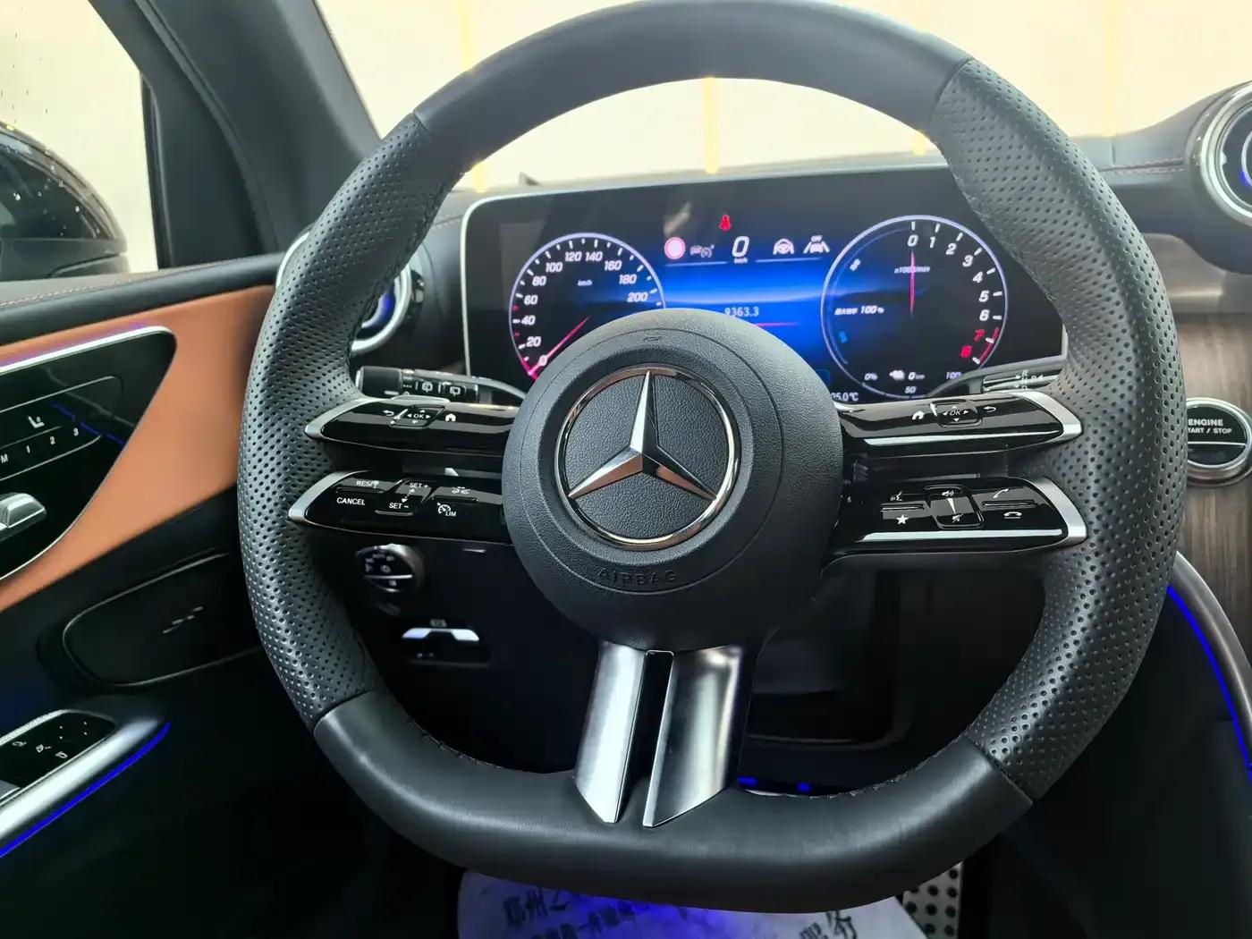 Mercedes-Benz GLC PHEV 2025 350 e L 4MATIC Classic Edition — миниатюра 5