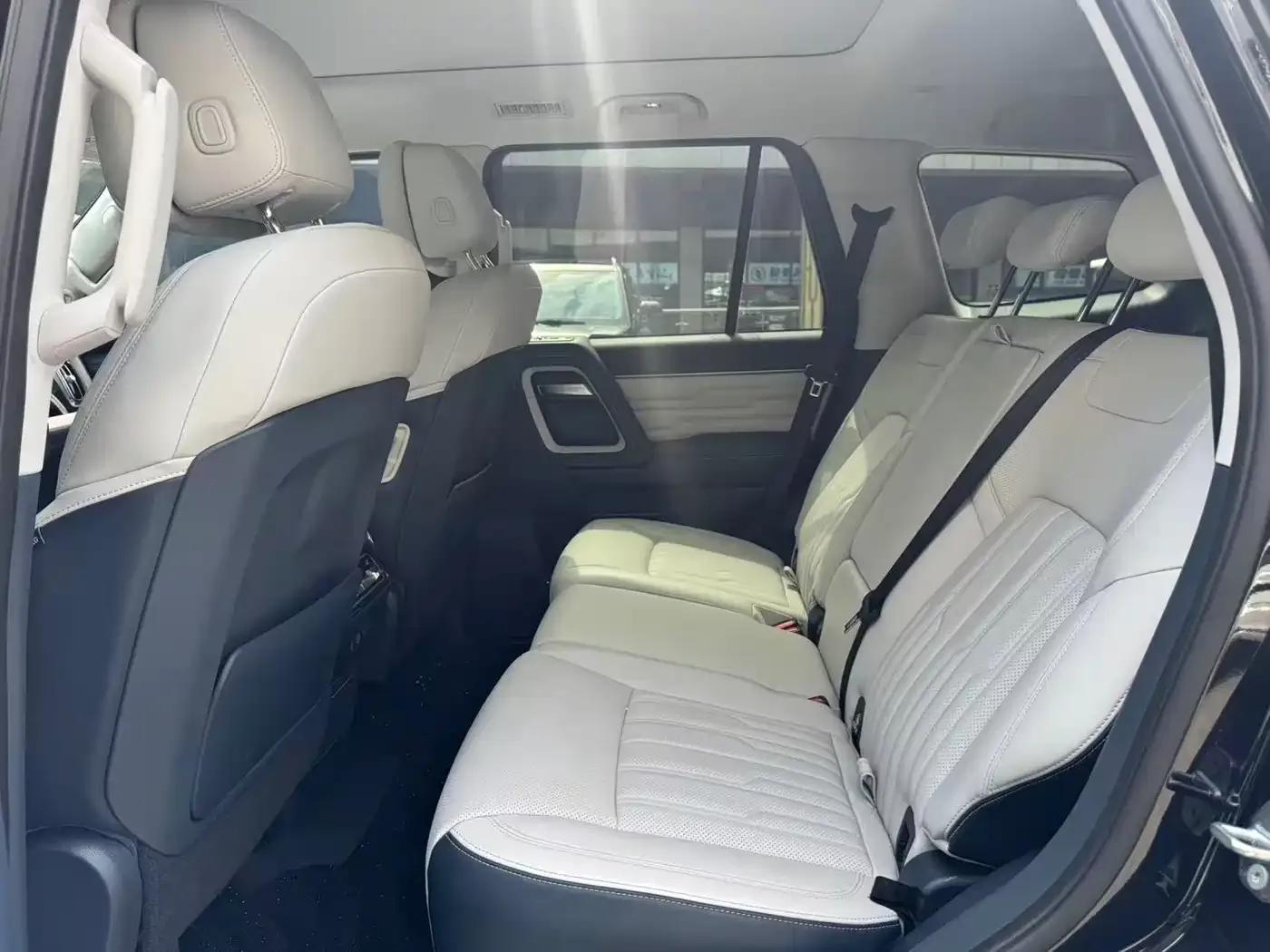 Beijing BJ60 2022 2.0T Eleventh Edition, Five-Seater — миниатюра 14