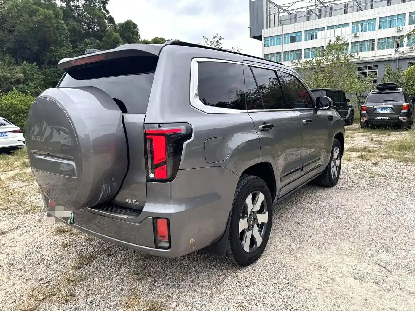 Beijing BJ60 Extended Range 2024 Model, 5-Seater Extended Range Advanced Edition — миниатюра 7