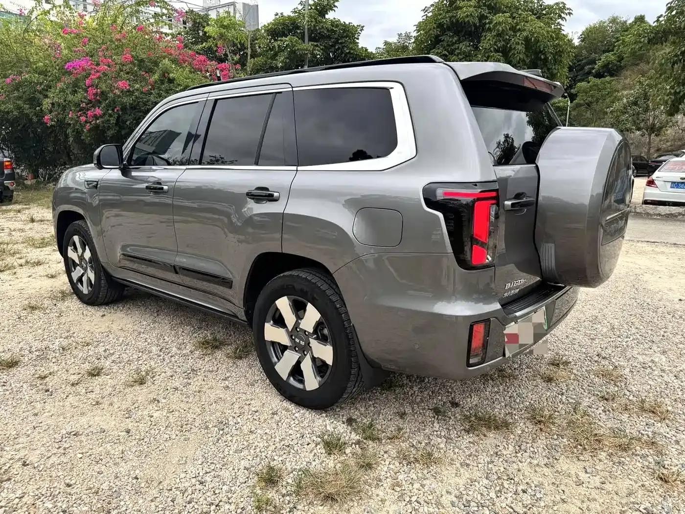 Beijing BJ60 Extended Range 2024 Model, 5-Seater Extended Range Advanced Edition — миниатюра 9