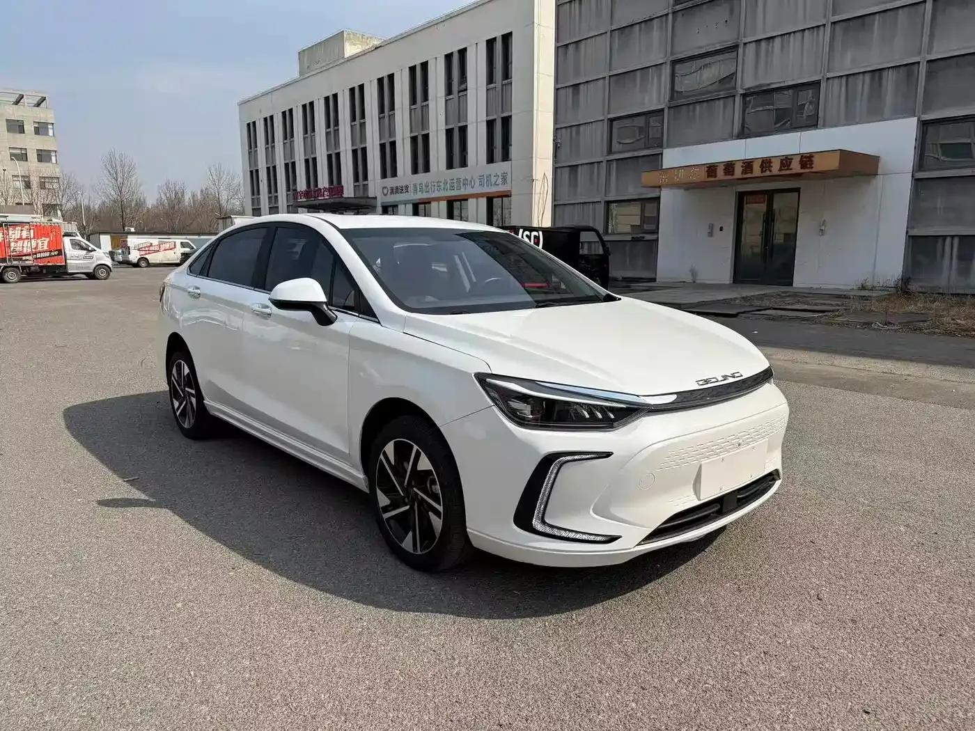 Beijing EU5 PLUS 2021 R500 Premium Edition — миниатюра 3