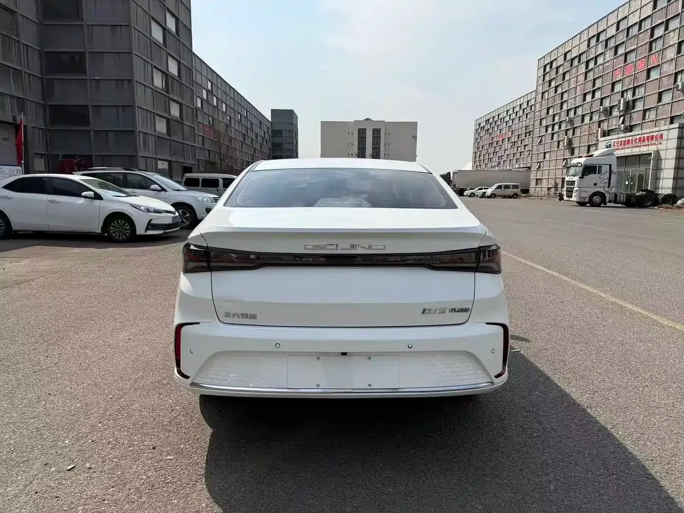 Beijing EU5 PLUS 2021 R500 Premium Edition — миниатюра 5