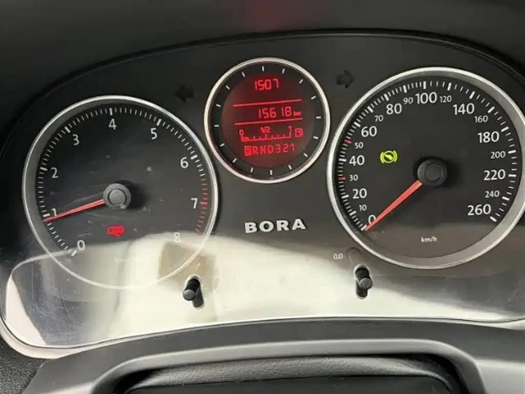 2006 Volkswagen Bora Classic HS 1.6 Automatic Luxury — миниатюра 4