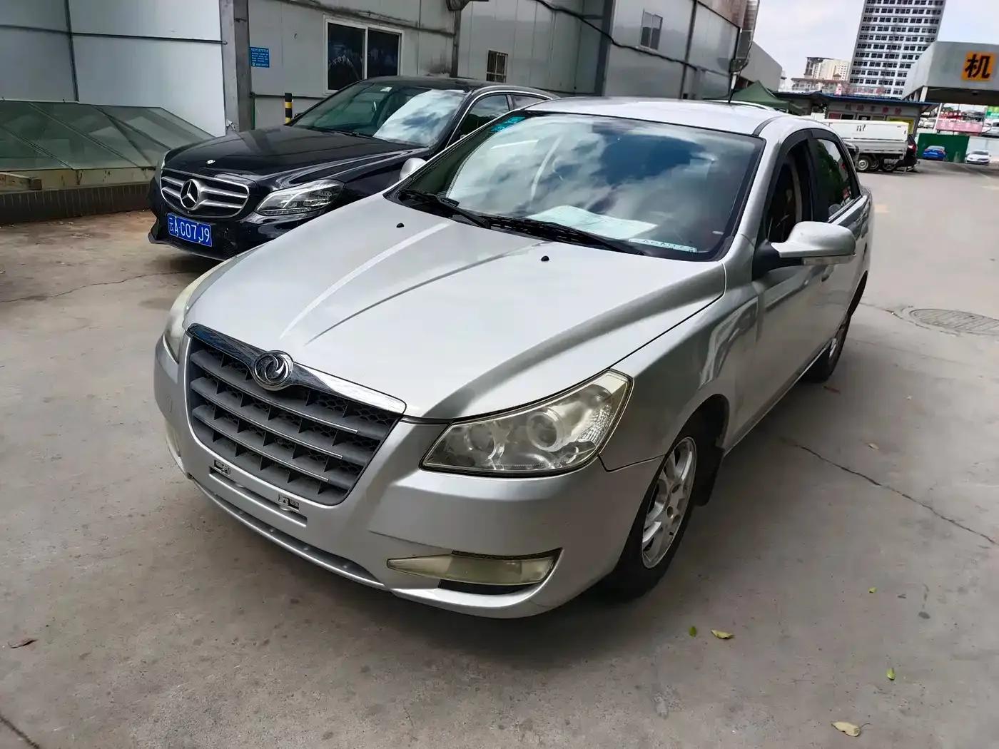 Dongfeng Fengshen S30 2009 Model 1.6L Automatic Premium Edition — миниатюра 2