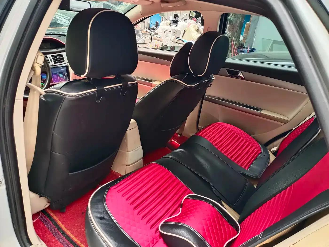 Dongfeng Fengshen S30 2009 Model 1.6L Automatic Premium Edition — миниатюра 13