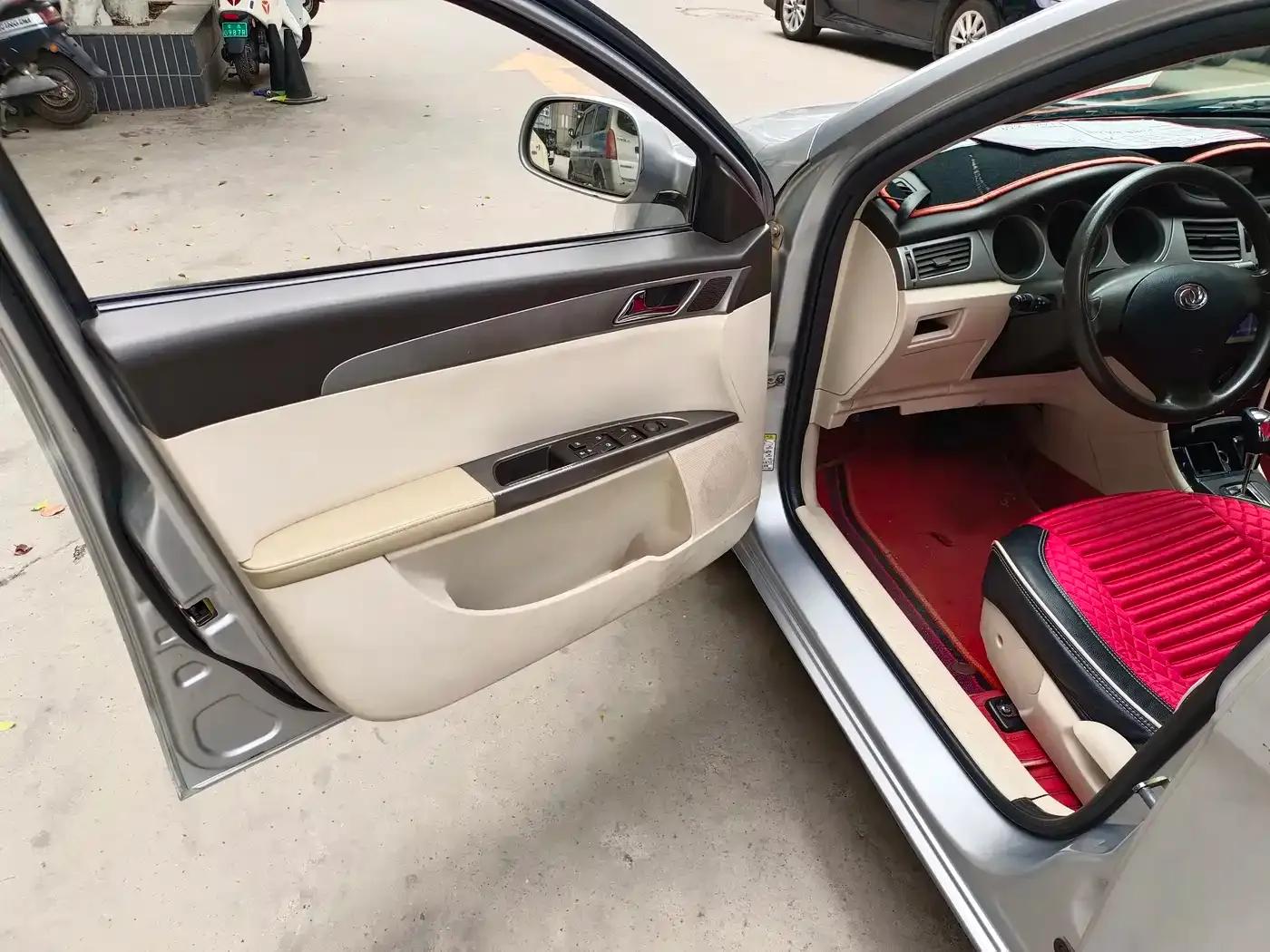 Dongfeng Fengshen S30 2009 Model 1.6L Automatic Premium Edition — миниатюра 10