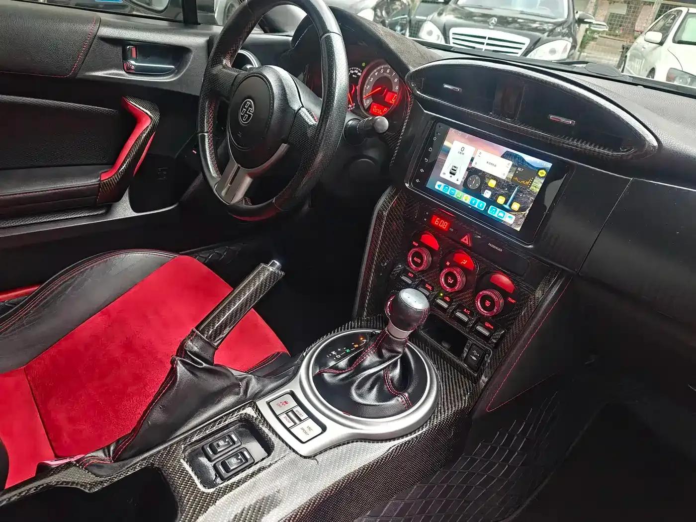 Toyota 86 2013 2.0L Automatic Luxury — миниатюра 20