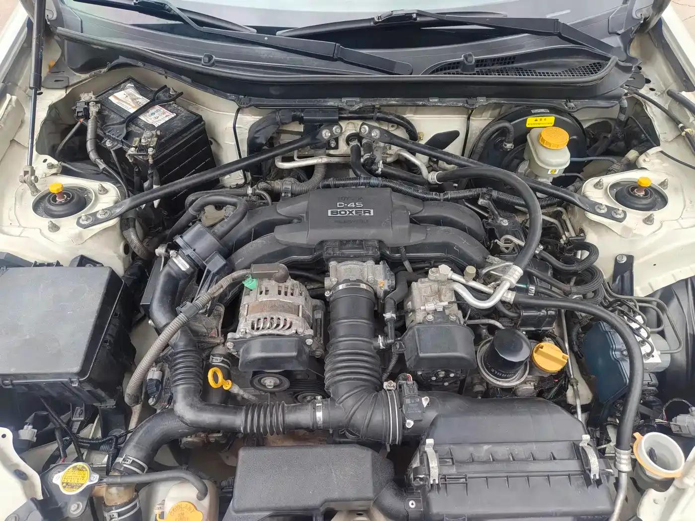Toyota 86 2013 2.0L Automatic Luxury — миниатюра 34