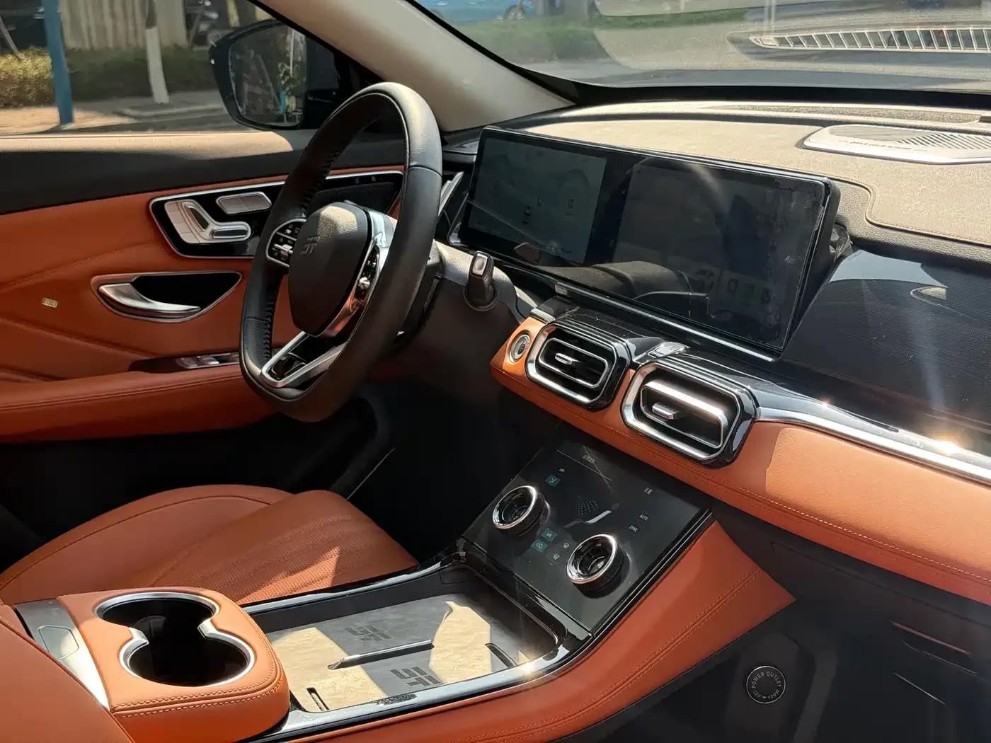 Jetour Mountain & Sea L7 2024 Model 1.5T 120km MAX 5-Seater — миниатюра 19