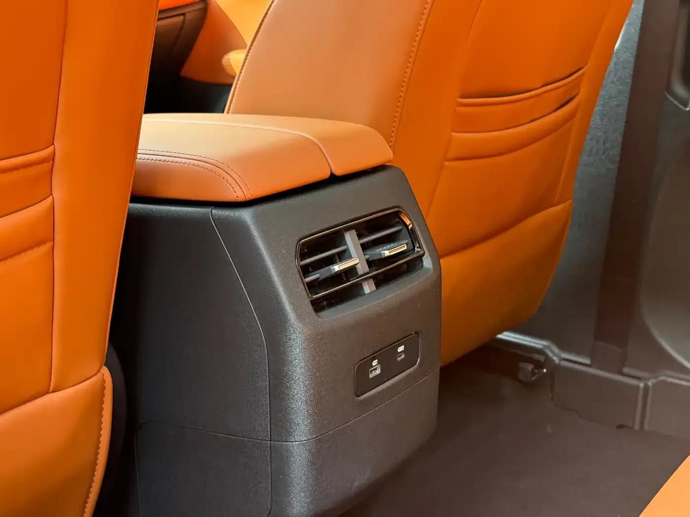 Jetour Mountain & Sea L7 2024 Model 1.5T 120km MAX 5-Seater — миниатюра 22