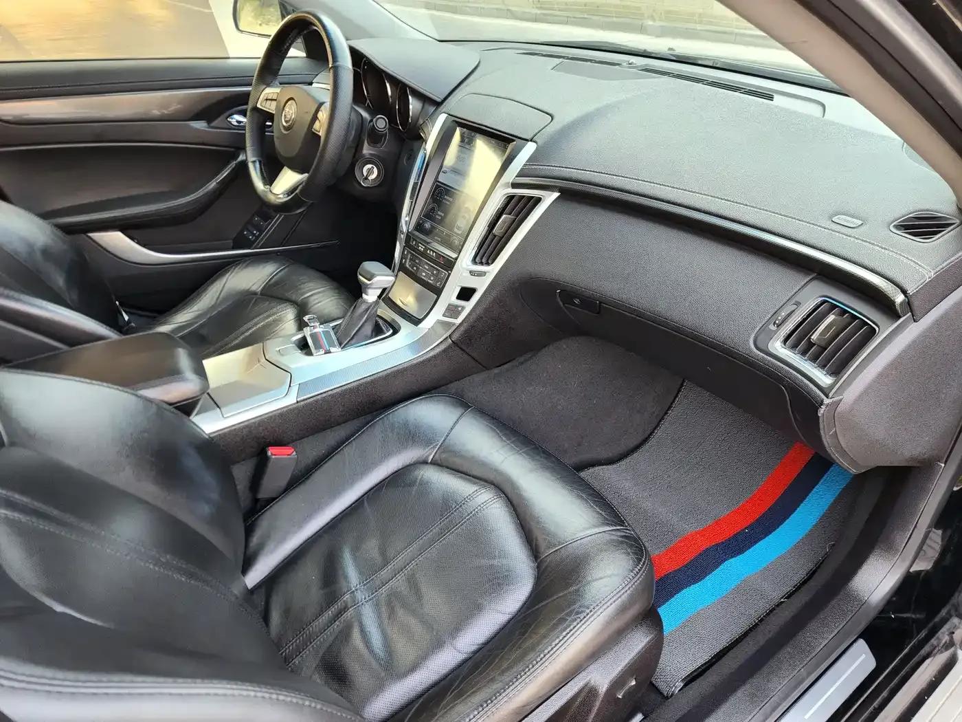 Imported Cadillac CTS 2010 3.0 Luxury Sport Edition — миниатюра 7