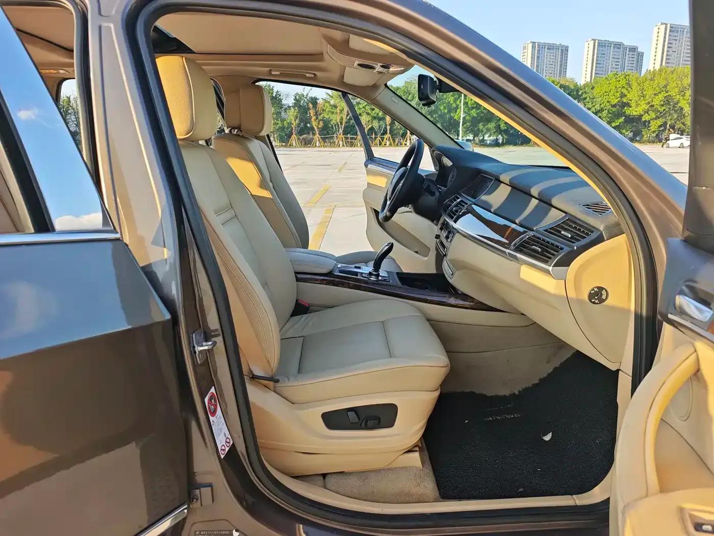 BMW X5 (Imported) 2011 US Spec — миниатюра 17