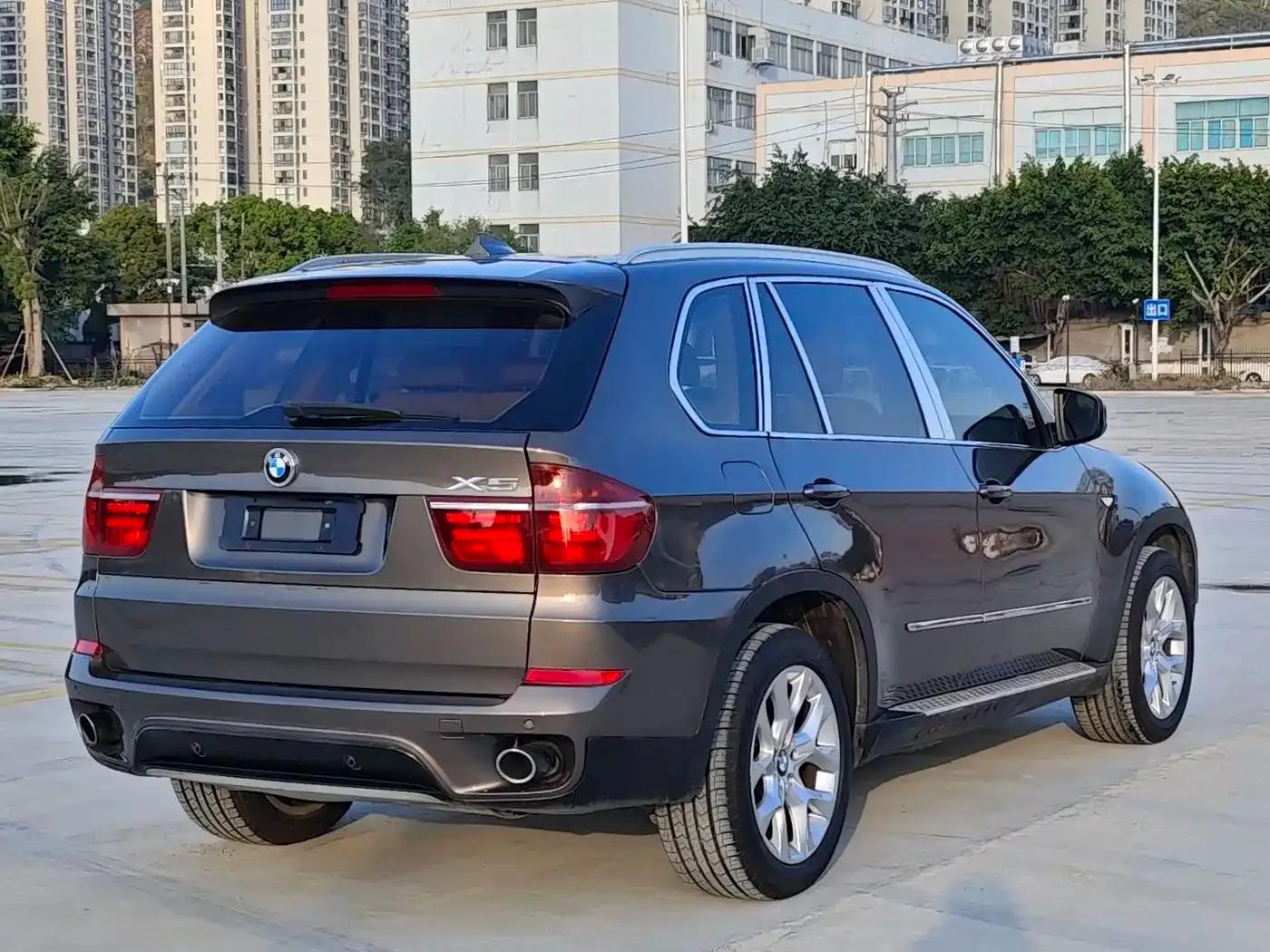 BMW X5 (Imported) 2011 US Spec — миниатюра 5