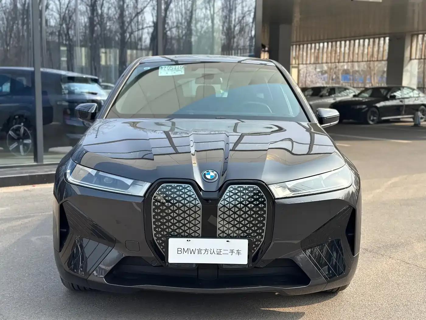 BMW iX M60 2023 M60 — миниатюра 3