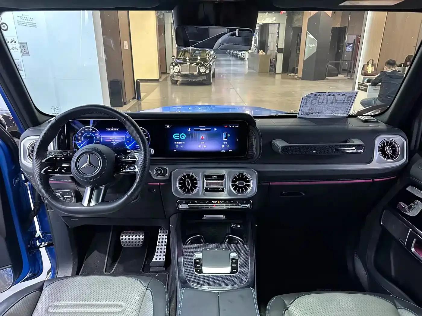 Mercedes-Benz G-Class PHEV 2025 G580 First Edition — миниатюра 21