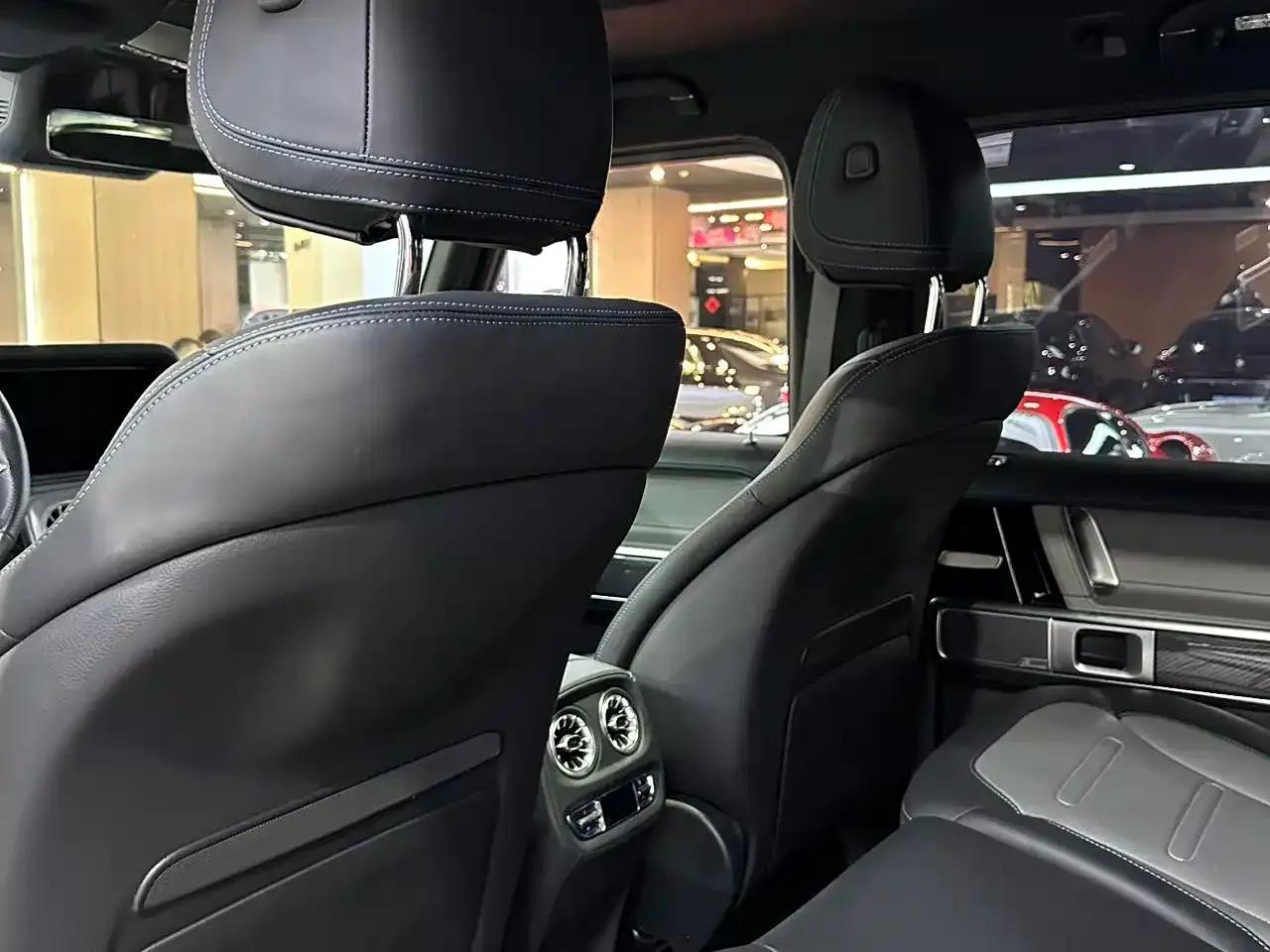 Mercedes-Benz G-Class PHEV 2025 G580 First Edition — миниатюра 22