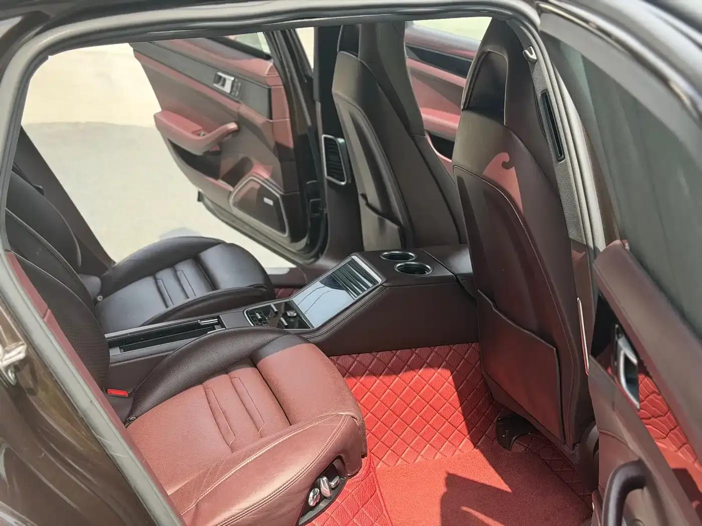 2017 Panamera 4 E-Hybrid Executive Long Wheelbase 2.9T — миниатюра 12