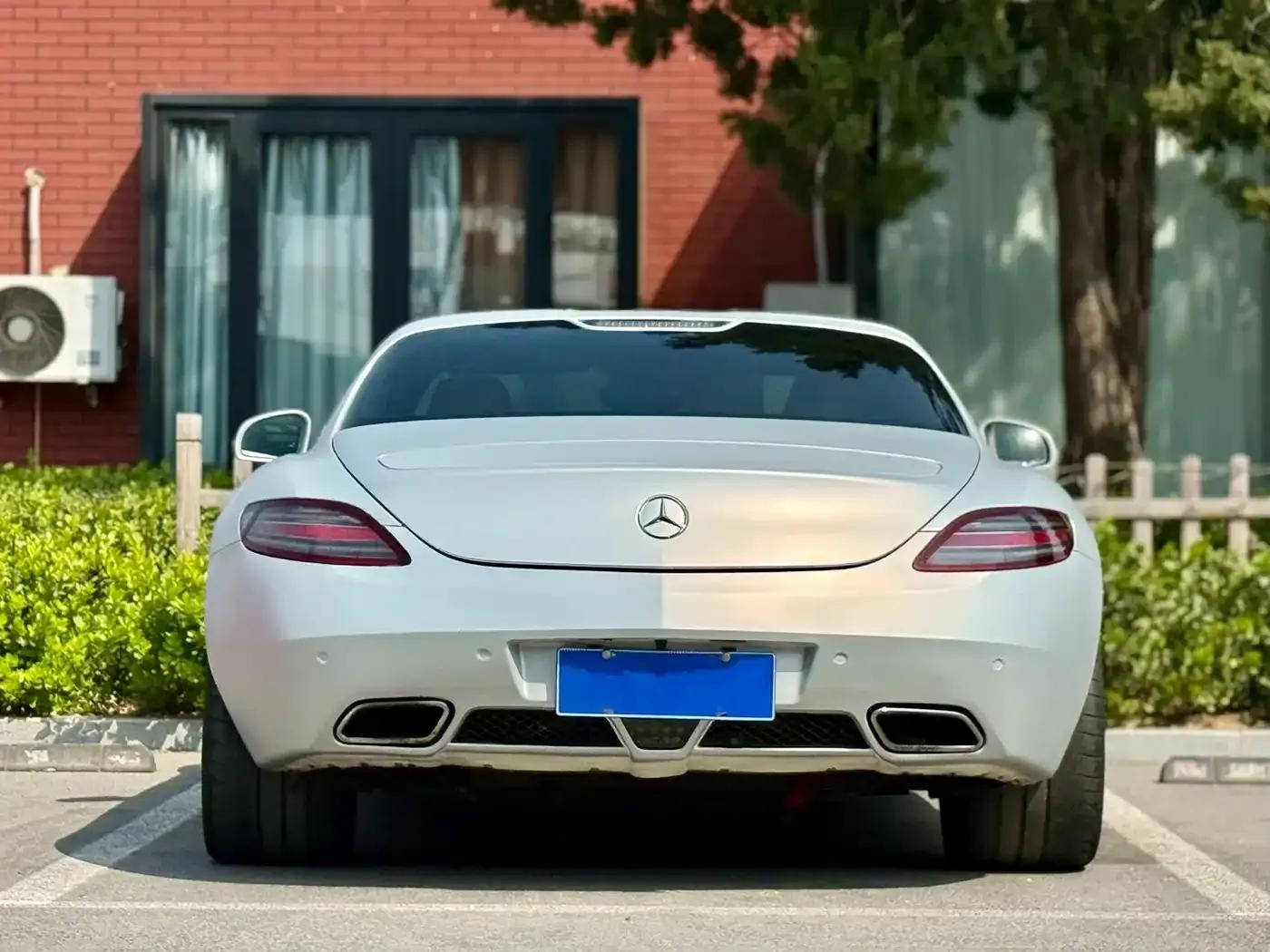 2011 Mercedes-Benz SLS AMG — миниатюра 8