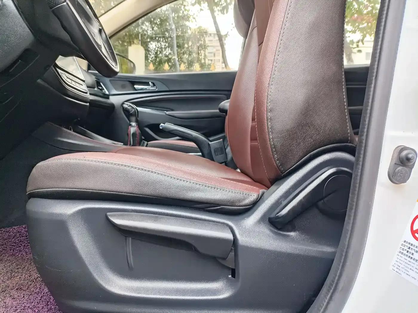 Changan Oushang A800 2018 1.6L Manual Smart Network Model — миниатюра 18