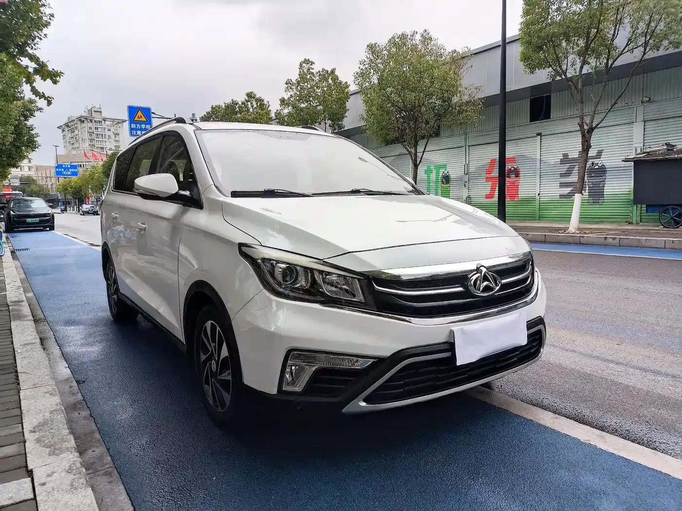 Changan Oushang A800 2018 1.6L Manual Smart Network Model — миниатюра 9