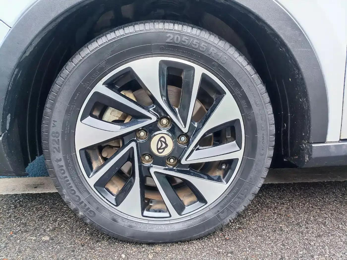 Changan Oushang A800 2018 1.6L Manual Smart Network Model — миниатюра 10