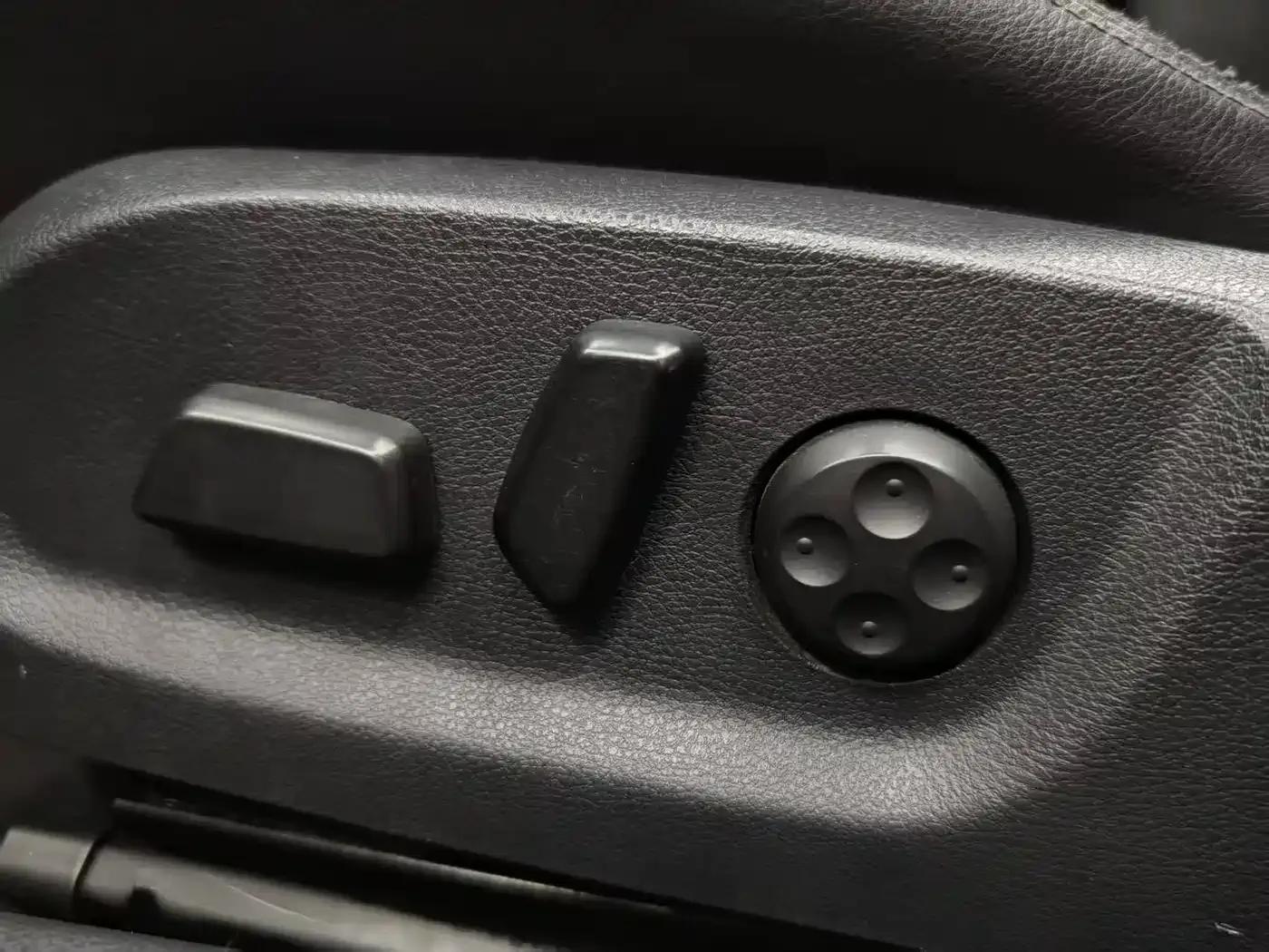 Volkswagen Eos 2010 2.0TSI DSG Luxury Edition — миниатюра 14