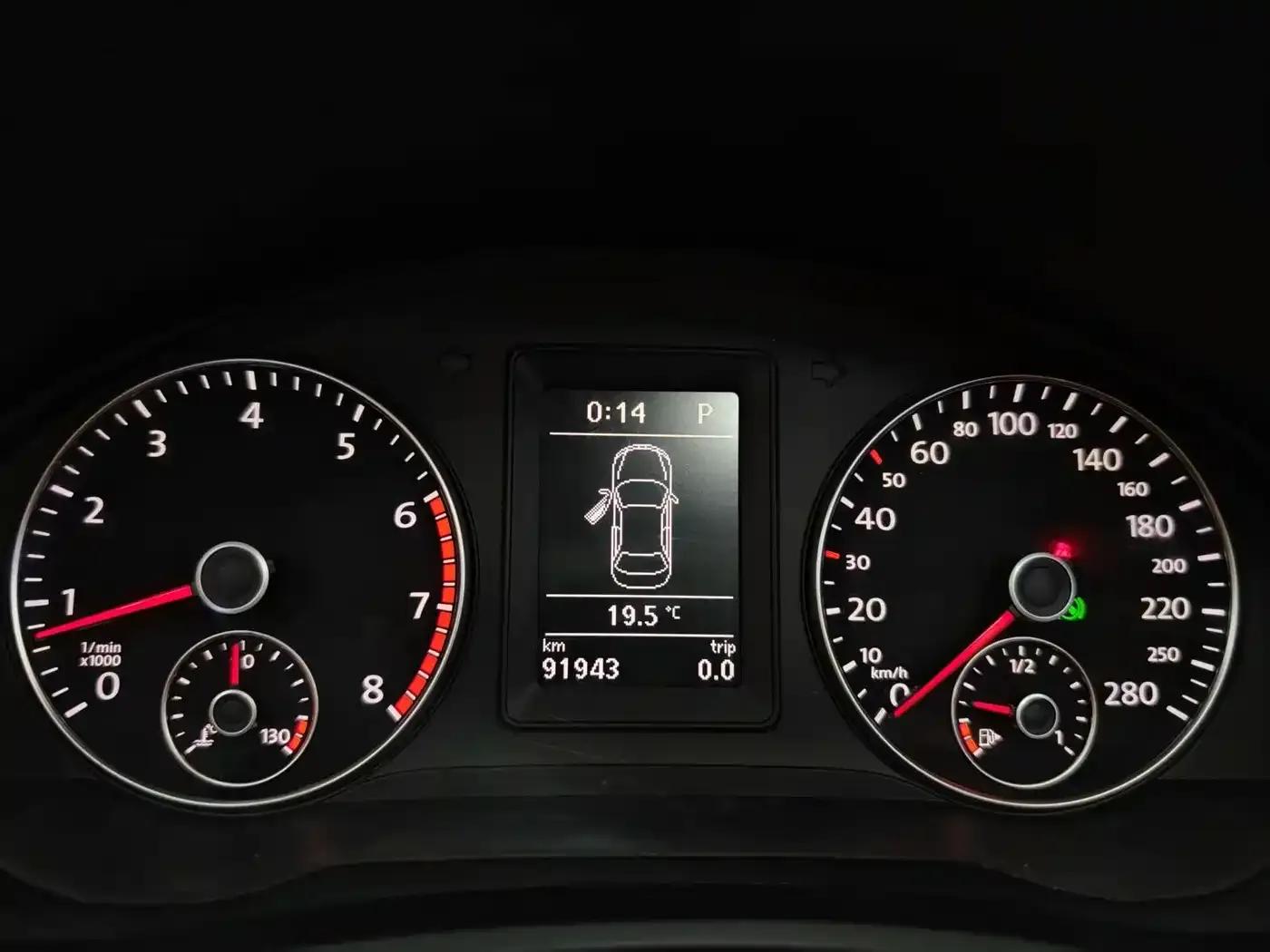 Volkswagen Eos 2010 2.0TSI DSG Luxury Edition — миниатюра 19