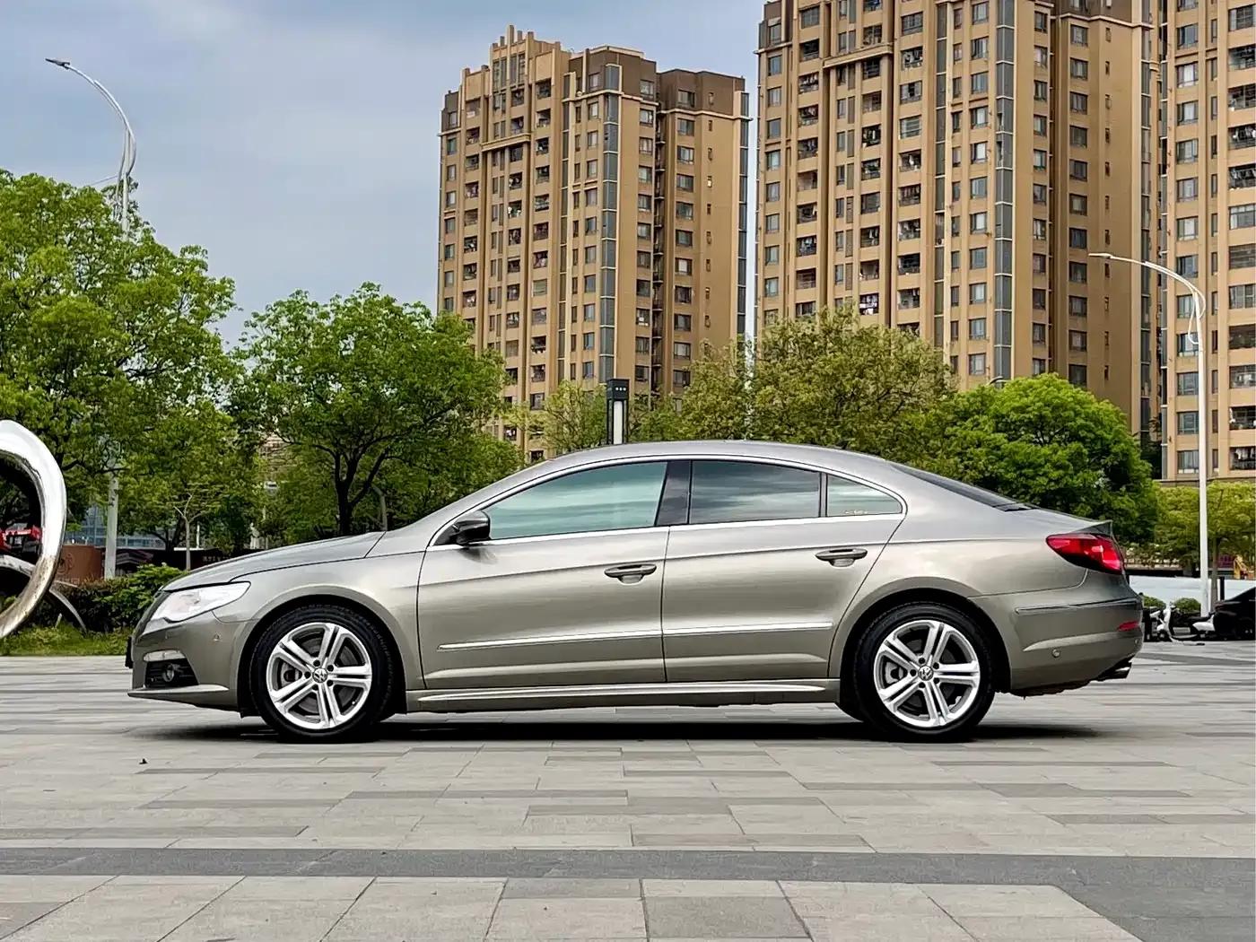 Volkswagen CC 2012 3.6FSI R-Line — миниатюра 4