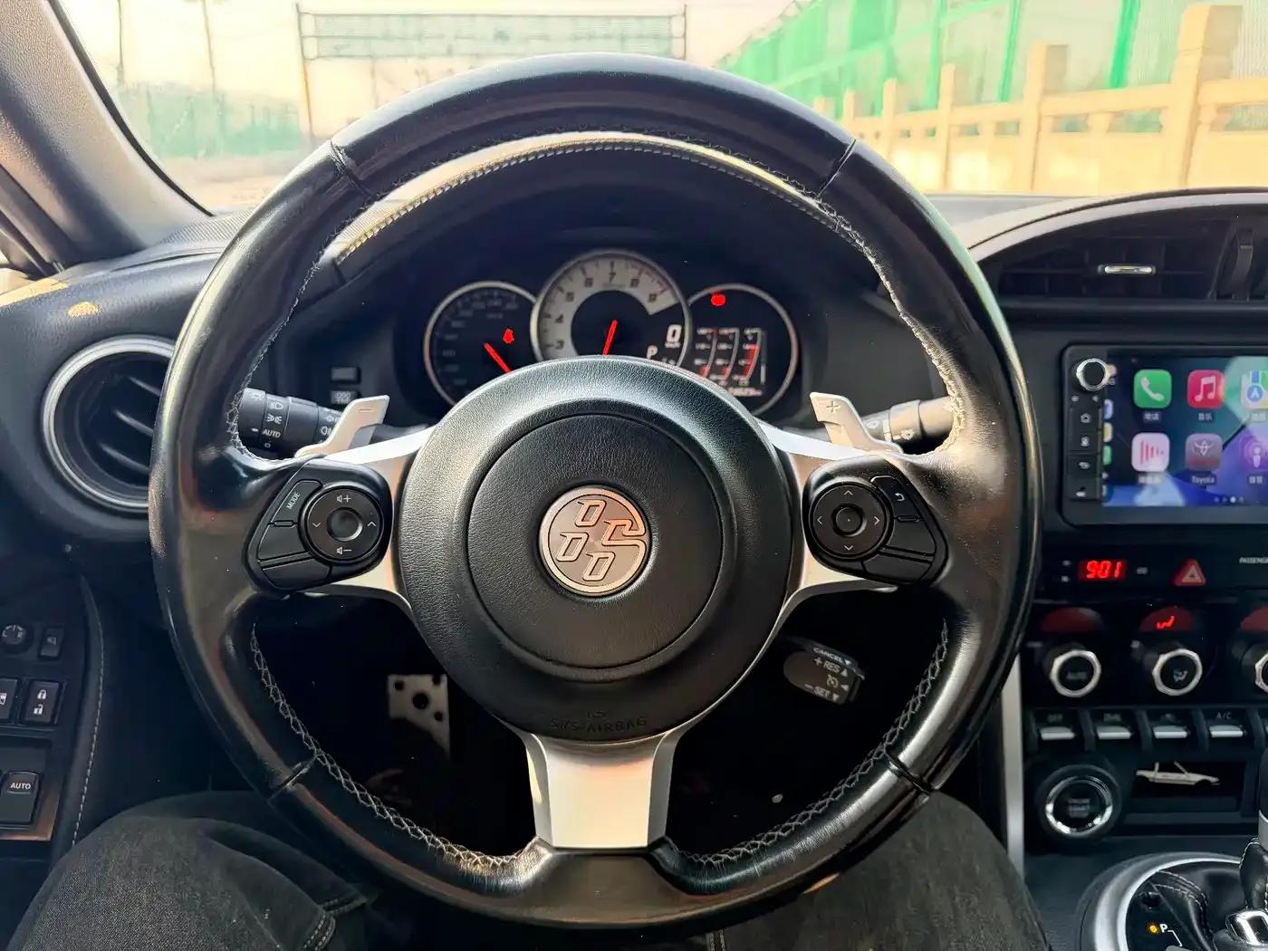 Toyota 86 2017 2.0L Automatic Luxury — миниатюра 12