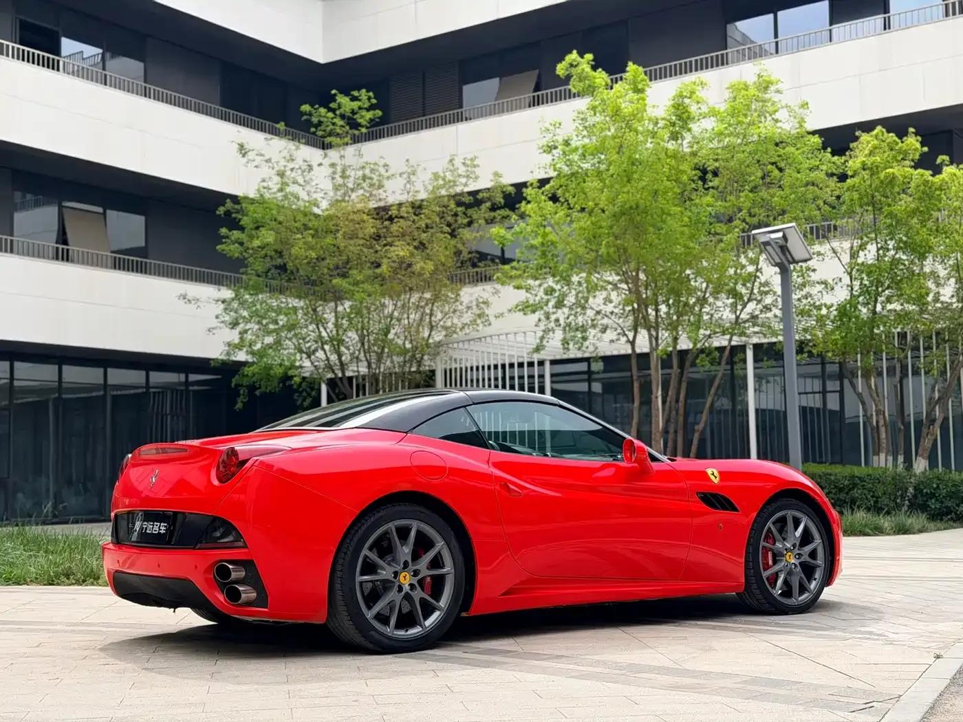 California T 2009 4.3L Standard Model — миниатюра 9