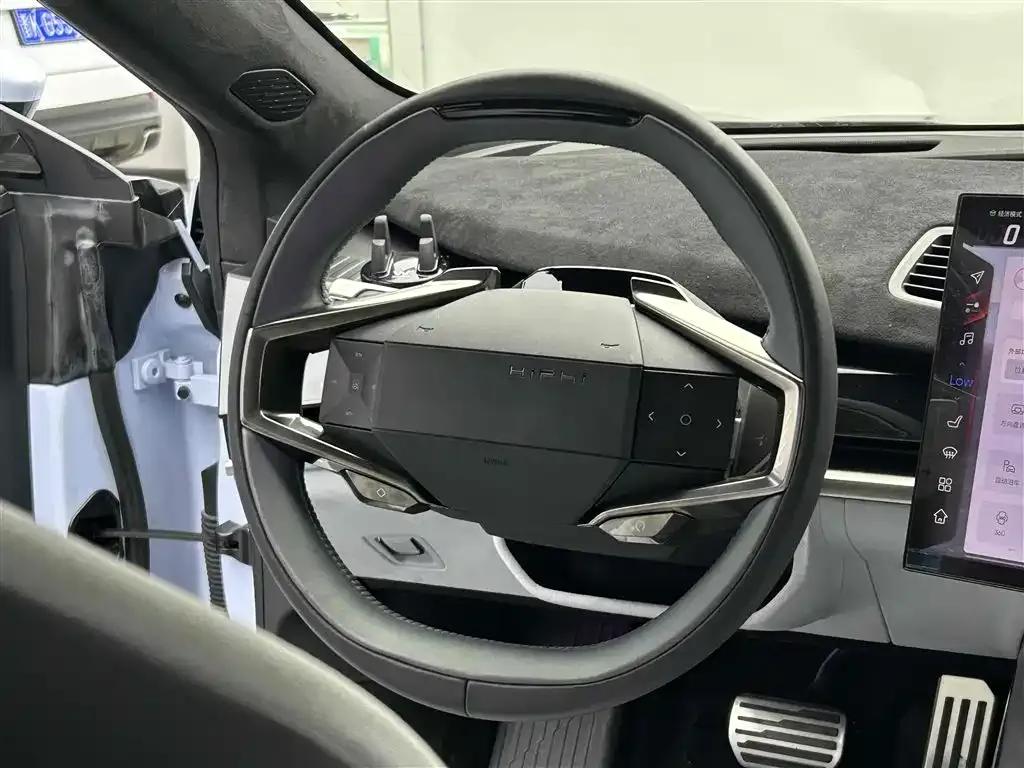 2023 HiPhi Z (Four-seater version) — миниатюра 12