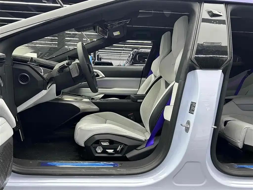 2023 HiPhi Z (Four-seater version) — миниатюра 6