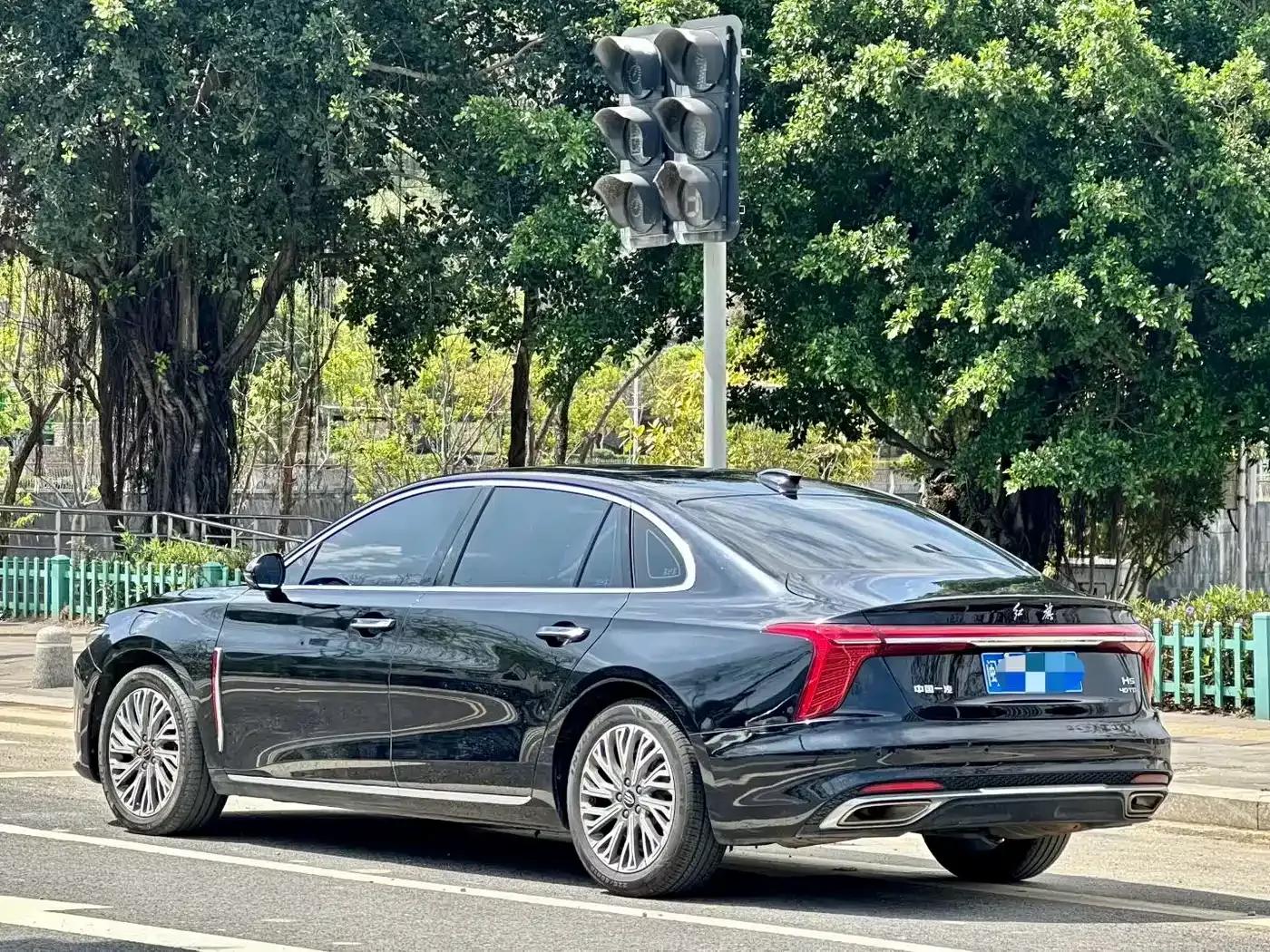 Hongqi H5 2023 2.0T Automatic Intelligent Flagship Edition — миниатюра 4