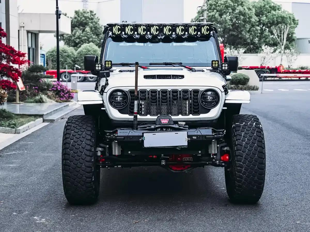Gladiator 2022 3.6L First Edition — миниатюра 2