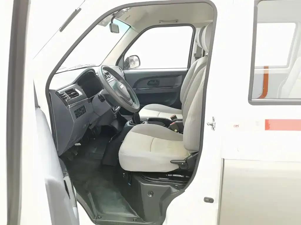 Xiaohaishi X30 CNG 2023 Model 1.5L Natural Gas Wealth-Type Van with 2/5 Seats and No Air Conditioning SWCC15M — миниатюра 10