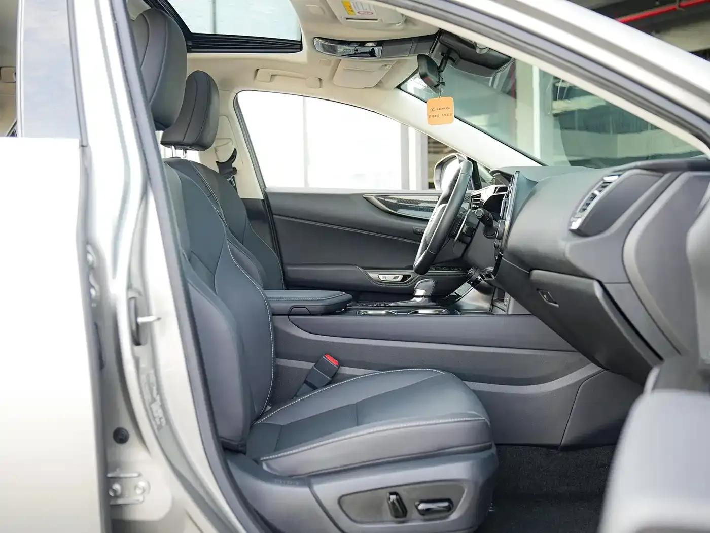 Lexus NX PHEV 2022 400h+ Comfort Edition — миниатюра 11