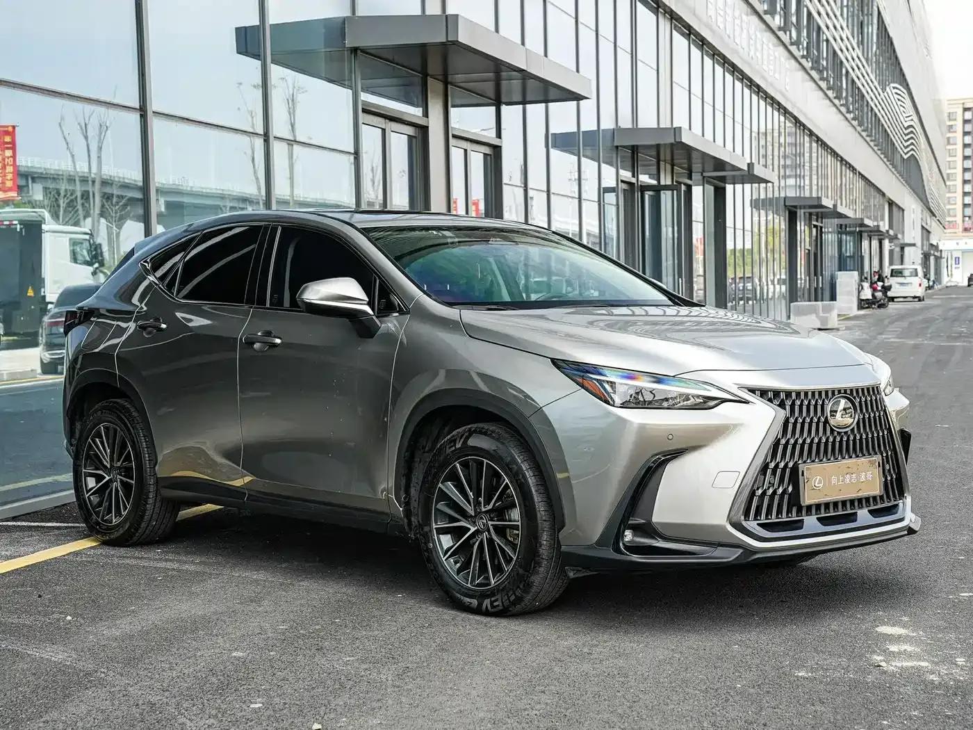 Lexus NX PHEV 2022 400h+ Comfort Edition — миниатюра 3