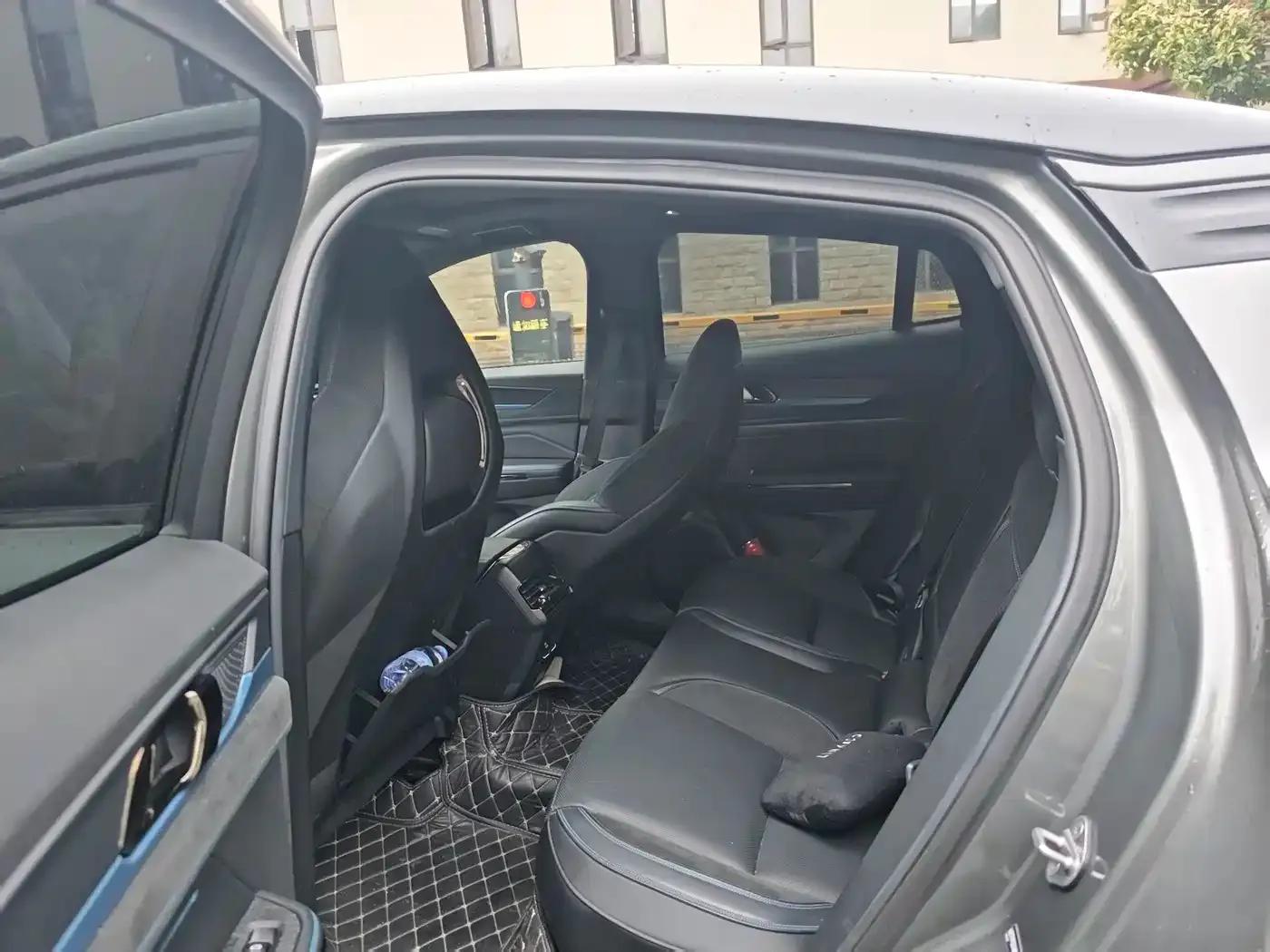 Lynk & Co 05 EM-P 2021 1.5TD PHEV HALO — миниатюра 6