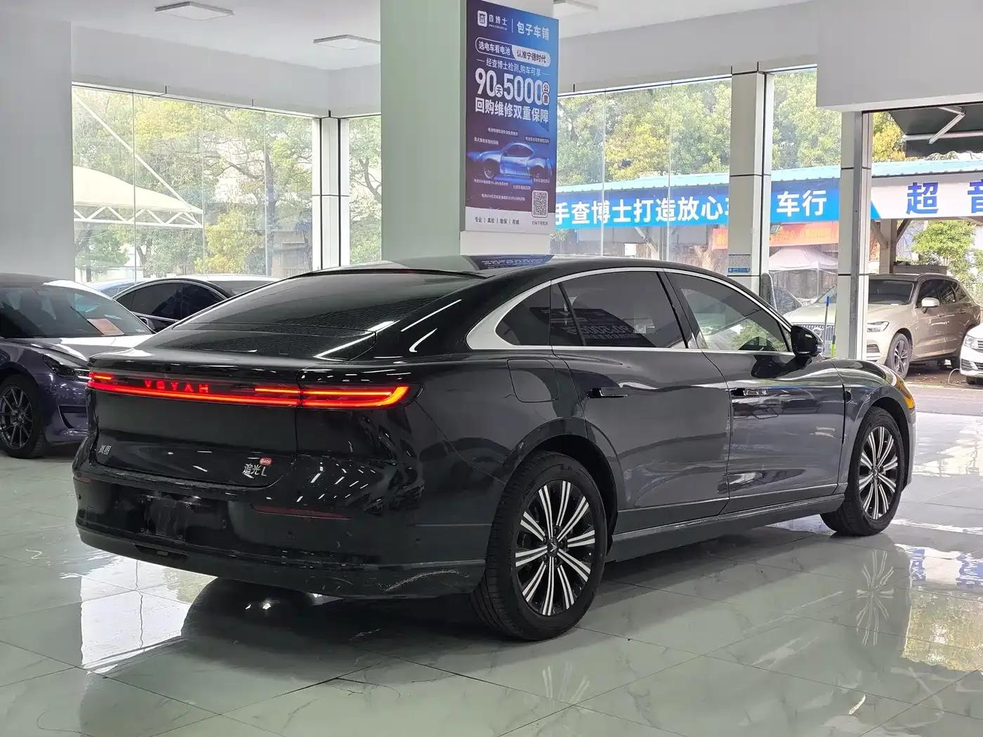 Voyah Chase Light L 2026 AWD Max — миниатюра 4