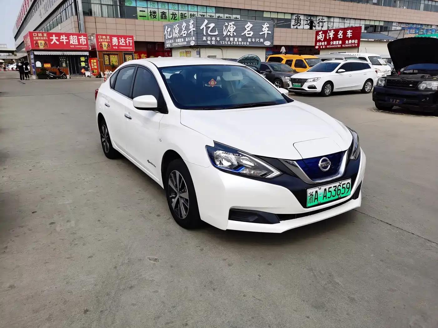 Nissan Sylphy EV 2018 Smart Edition — миниатюра 3
