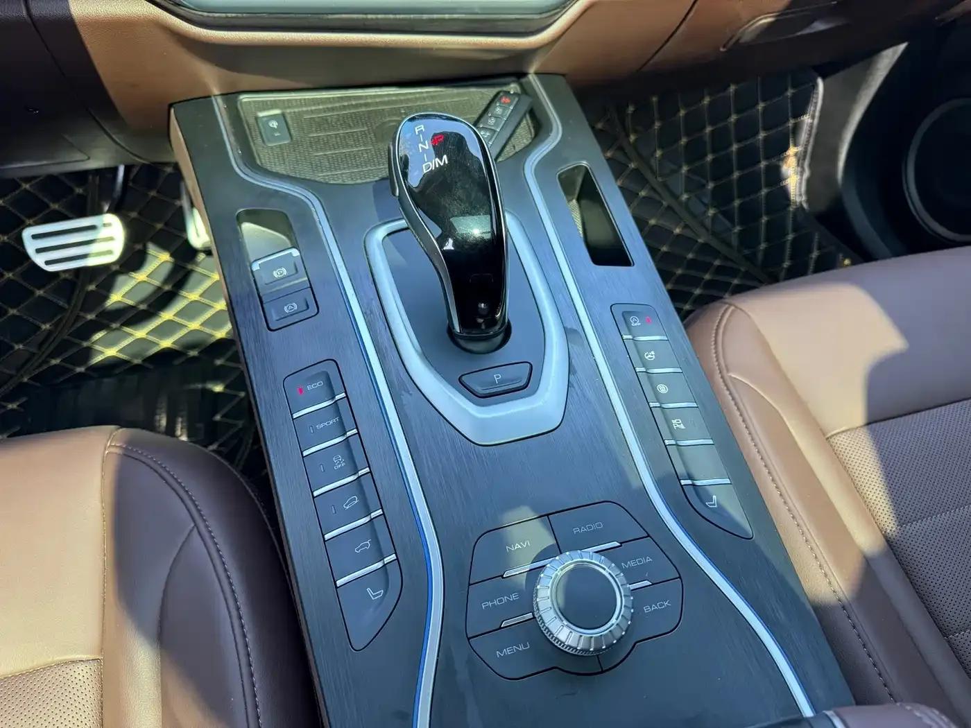 Weipai VV7 GT 2020 2.0T Flagship Edition — миниатюра 14