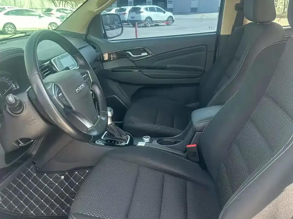 2020 mu-X Ranger 1.9T Diesel Automatic 4WD Sporty Edition 5-Seater (China VI Emission Standard) — миниатюра 7