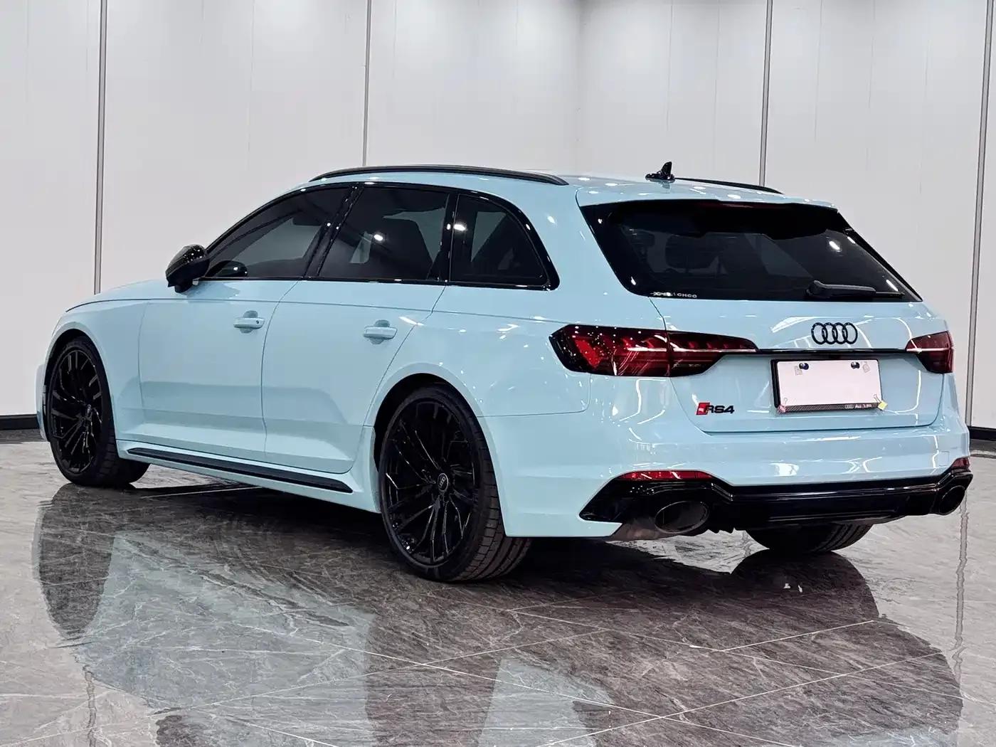 2024 Audi RS 4 RS4 Avant Sport Edition — миниатюра 5
