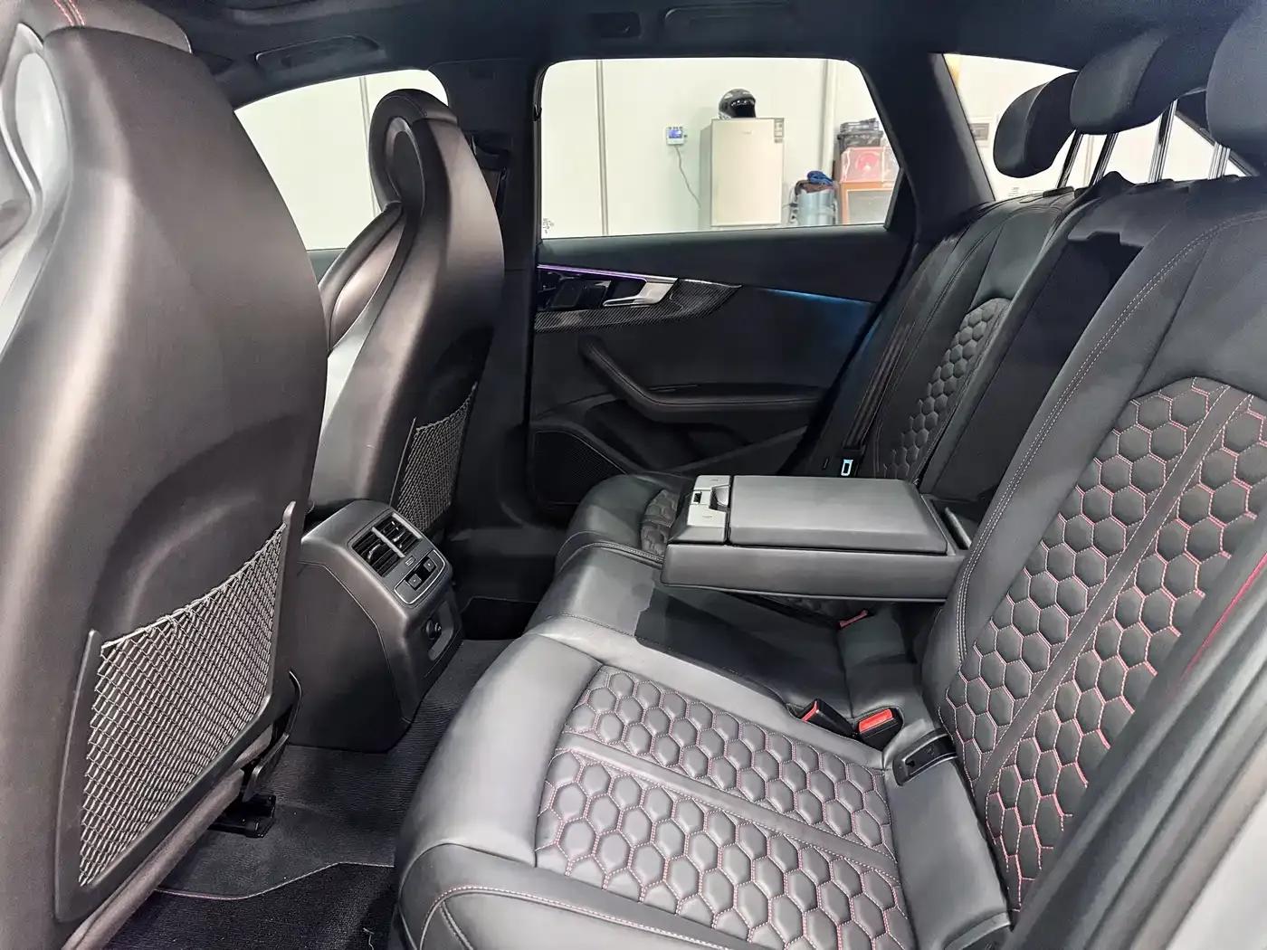 2024 Audi RS 4 RS4 Avant Sport Edition — миниатюра 9
