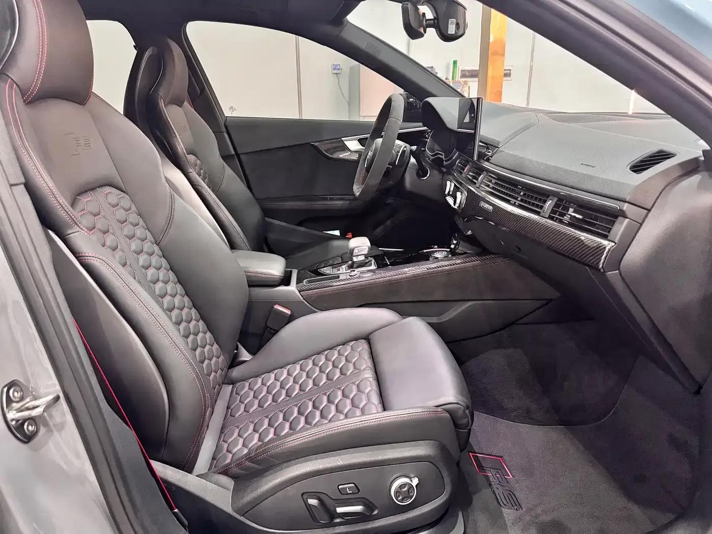 2024 Audi RS 4 RS4 Avant Sport Edition — миниатюра 10
