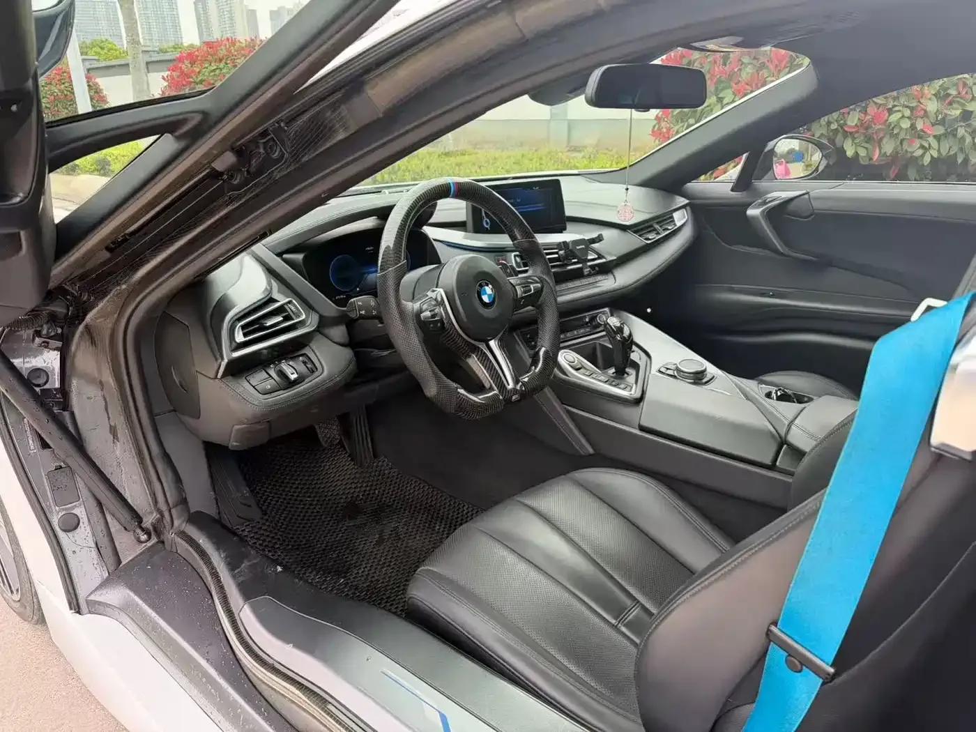 BMW i8 2014 Standard Edition — миниатюра 8