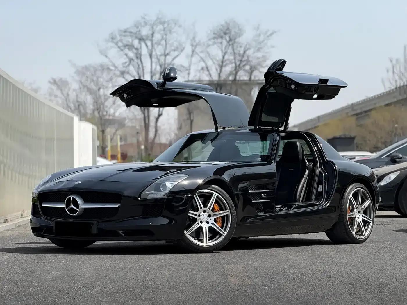 2011 Mercedes-Benz SLS AMG — миниатюра 1