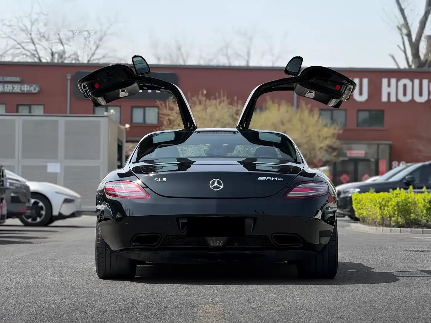 2011 Mercedes-Benz SLS AMG — миниатюра 15