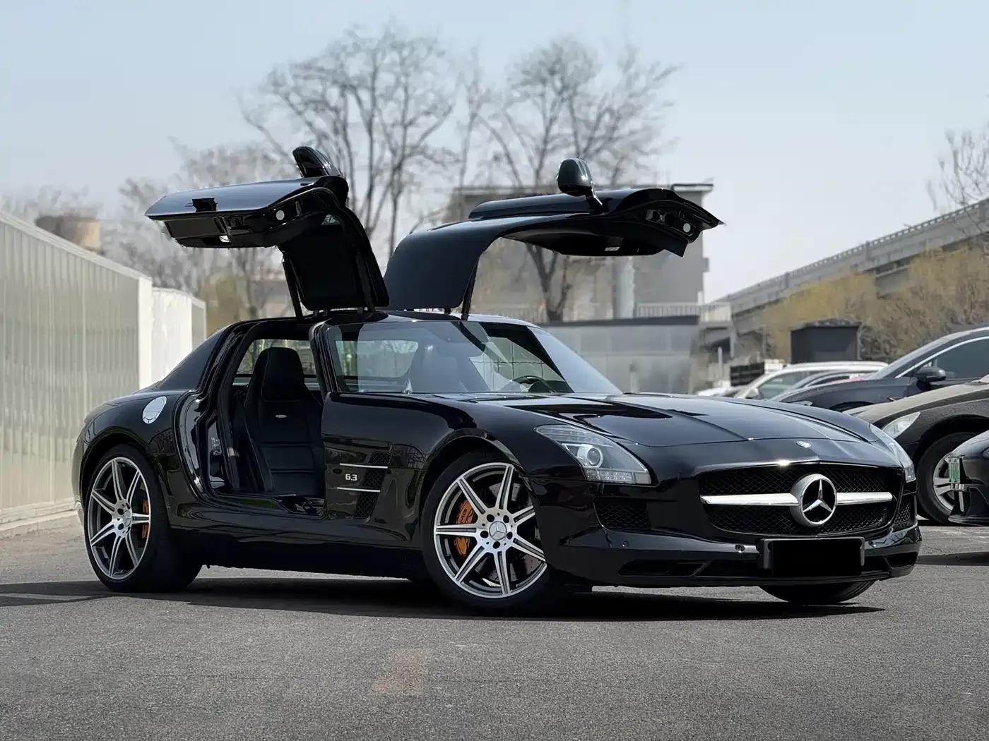 2011 Mercedes-Benz SLS AMG — миниатюра 3